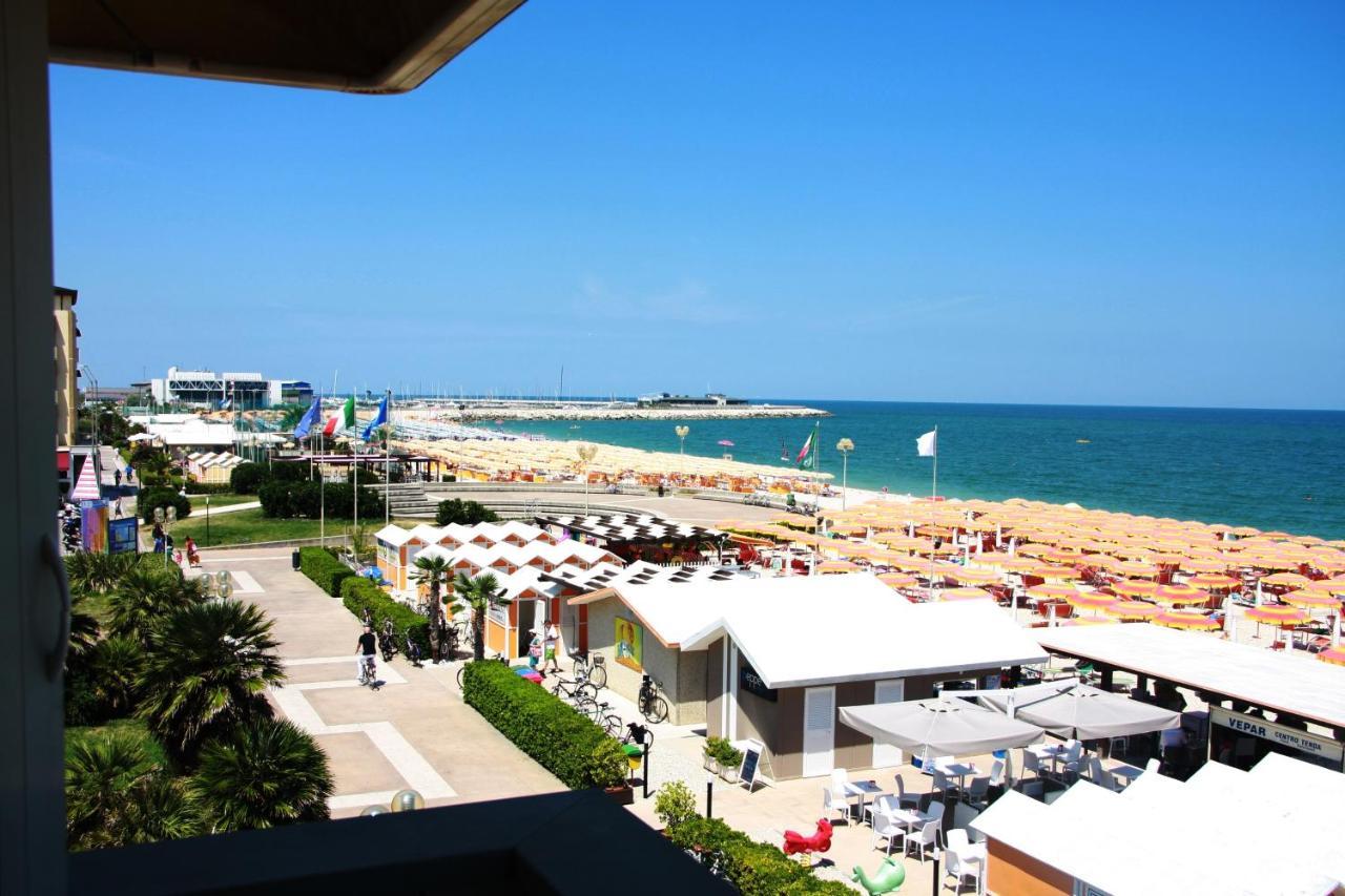 Hotel Angela Fano Dış mekan fotoğraf